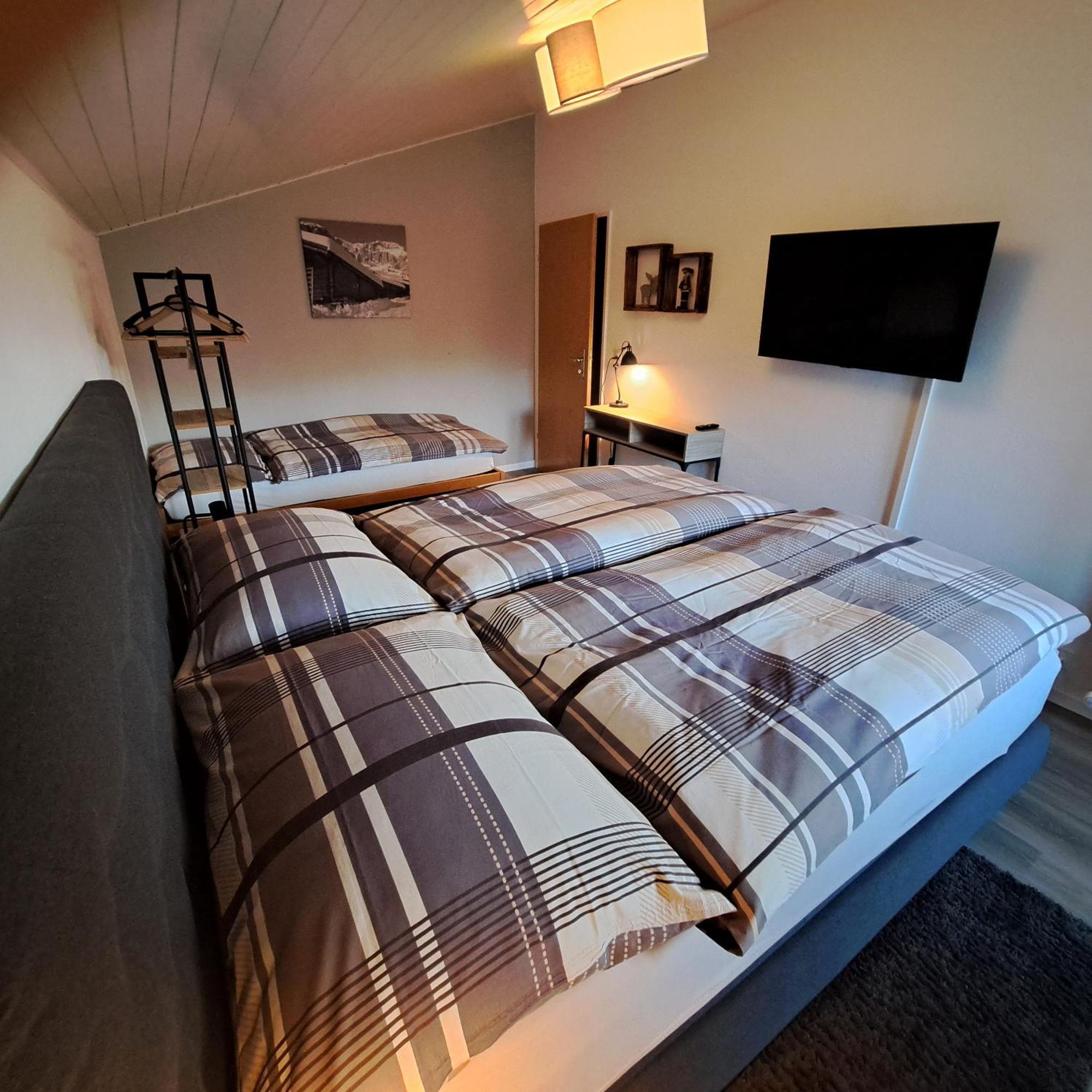 B&B Chalet Rustica Inden, Leukerbad Room photo